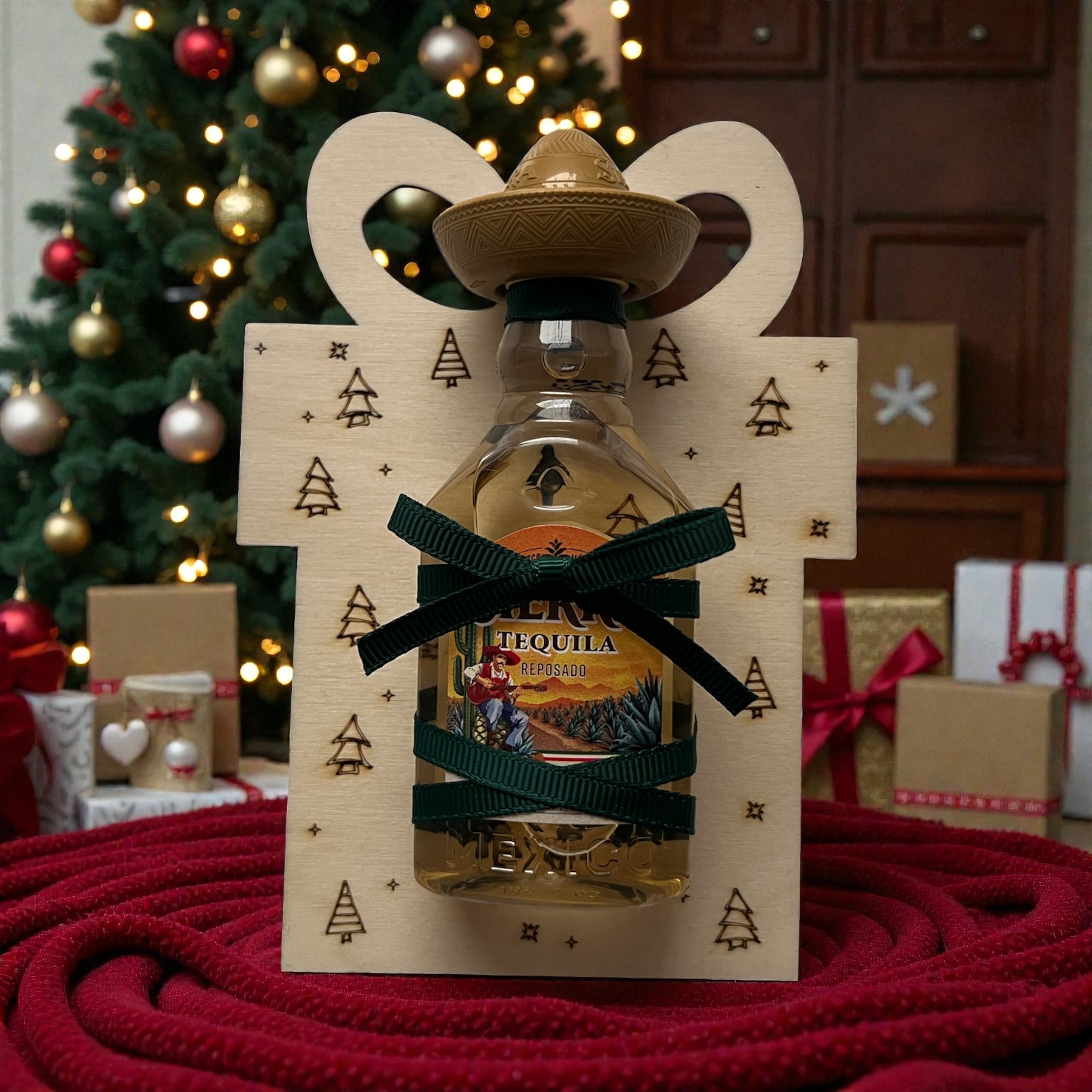 Dřevěný vánoční dárek s mini Tequilou