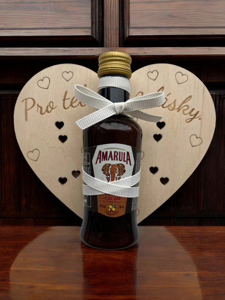 Srdce s panákem Amarula 0,05l 17%