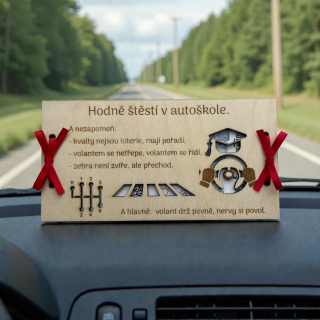 Dřevěná obálka na peníze – Hodně štěstí v autoškole